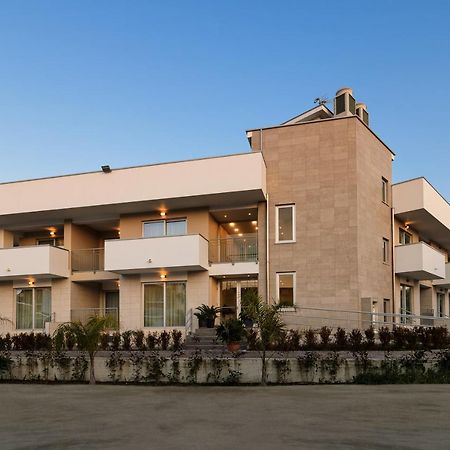 Hotel Serenella Agropoli Bagian luar foto