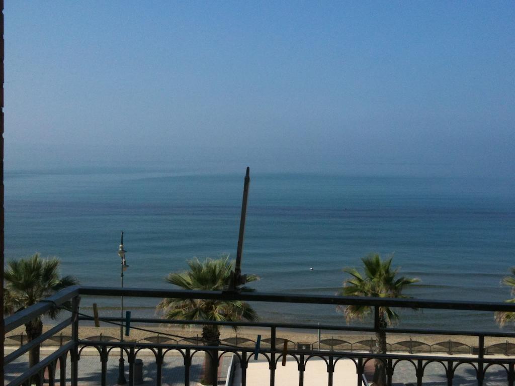 Hotel Serenella Agropoli Bagian luar foto