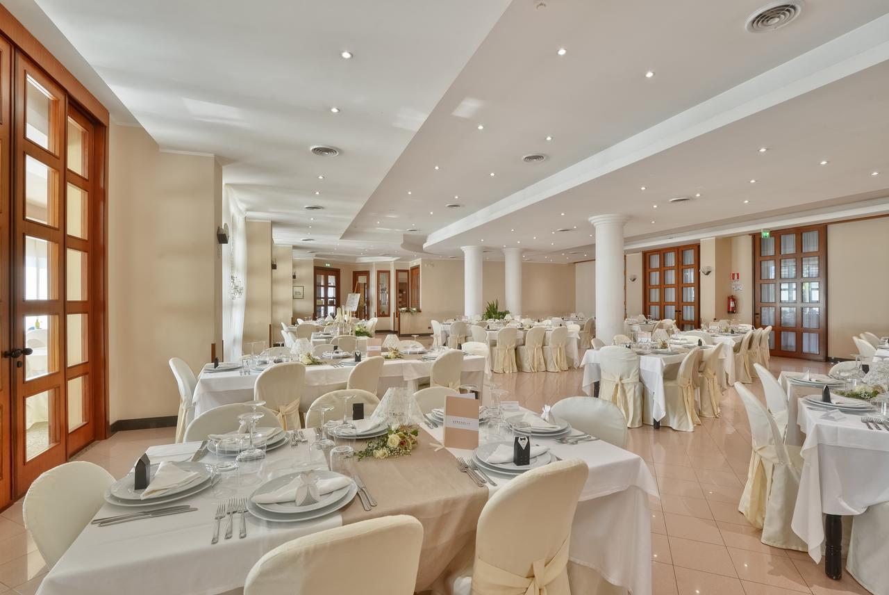 Hotel Serenella Agropoli Bagian luar foto